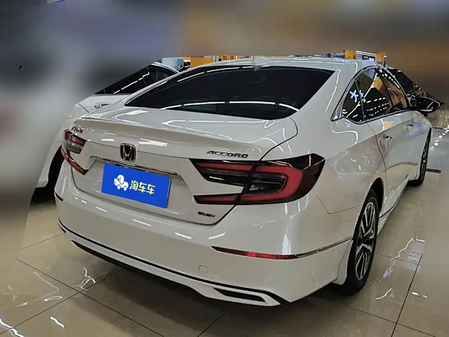 Honda Accord — миниатюра 3