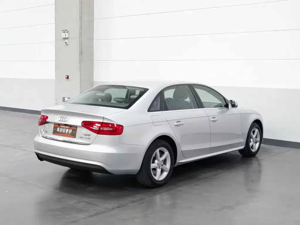 Audi A4L — миниатюра 2