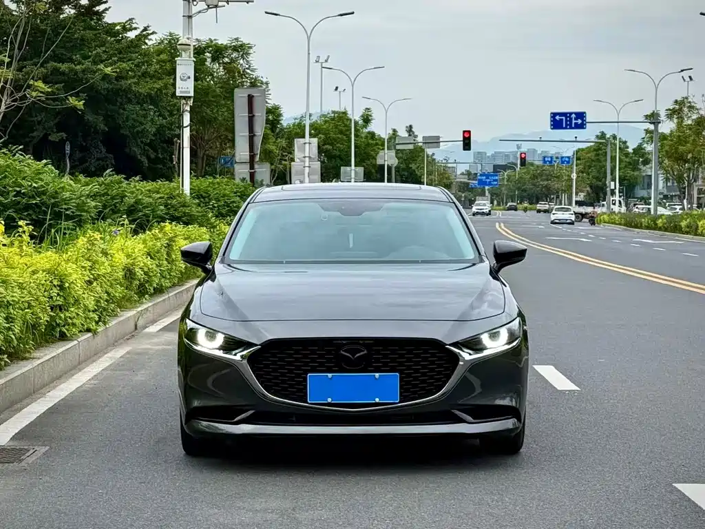 Mazda 3 Axela