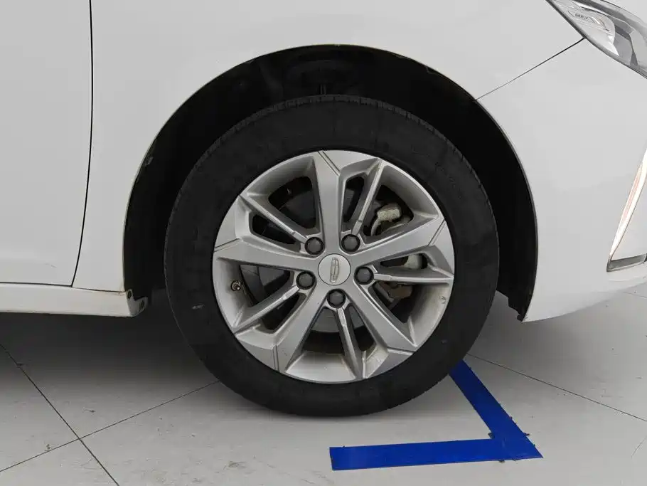 Geely Emgrand GL — миниатюра 6