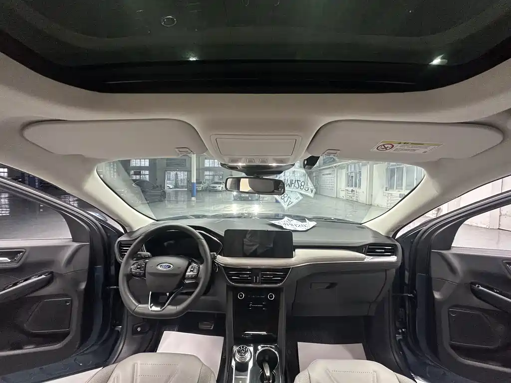 Ford Escape — миниатюра 9