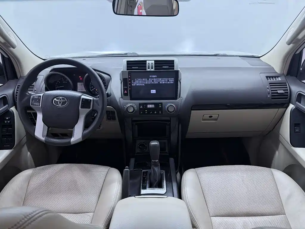 Toyota Land Cruiser Prado 2017 2.7L
