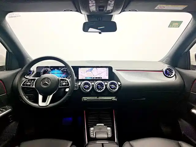 Mercedes-Benz GLA — миниатюра 9