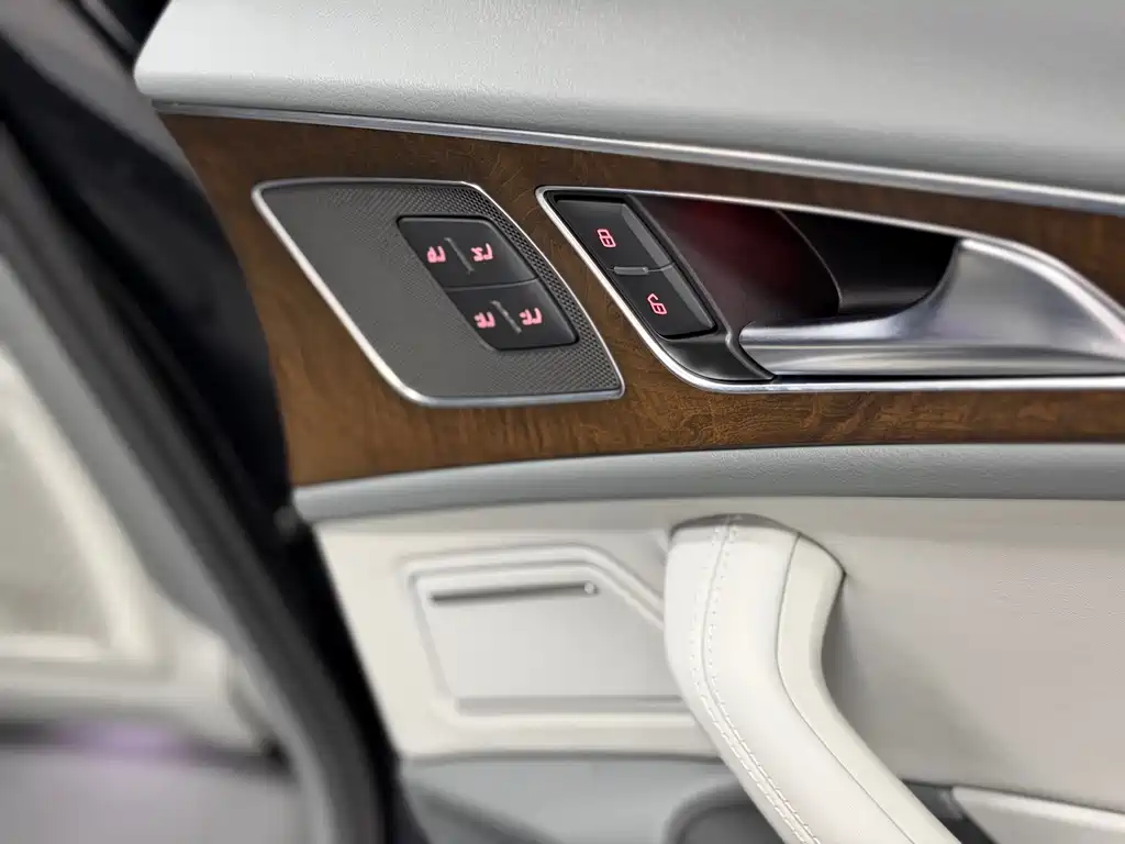 Audi A6L — миниатюра 28