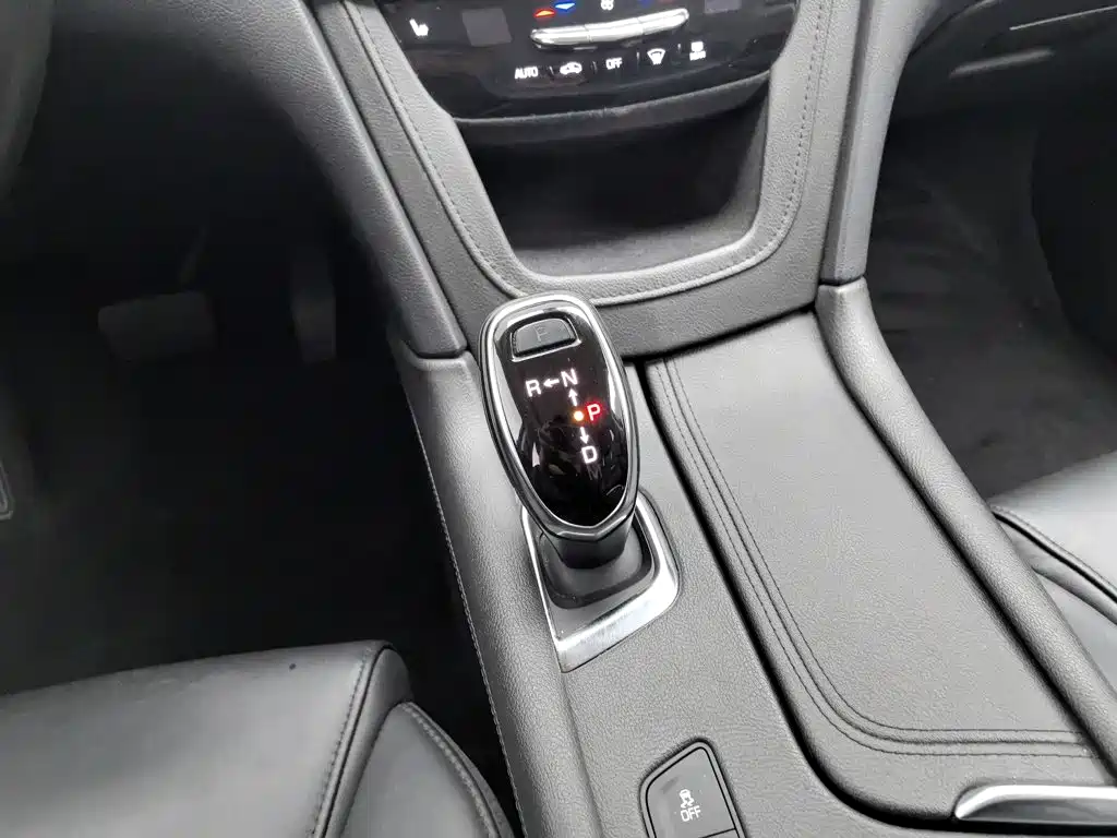 Cadillac XT5 — миниатюра 13