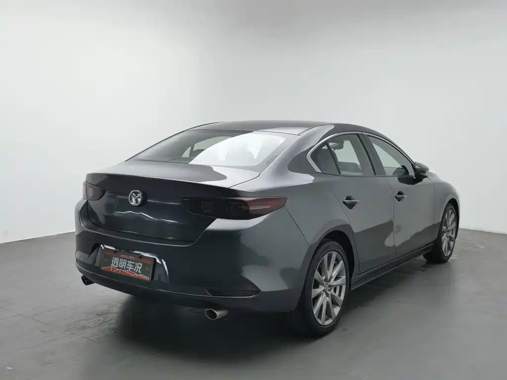 Mazda 3 Axela — миниатюра 2