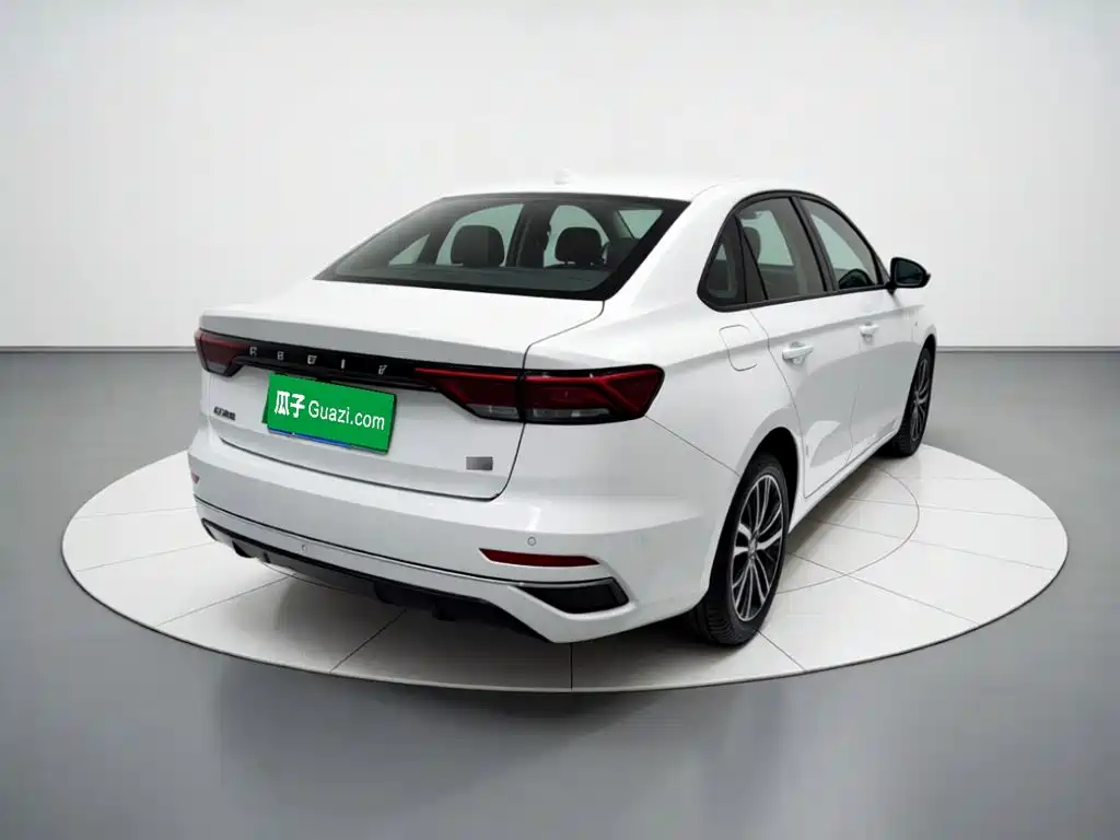 Geely Emgrand — миниатюра 4