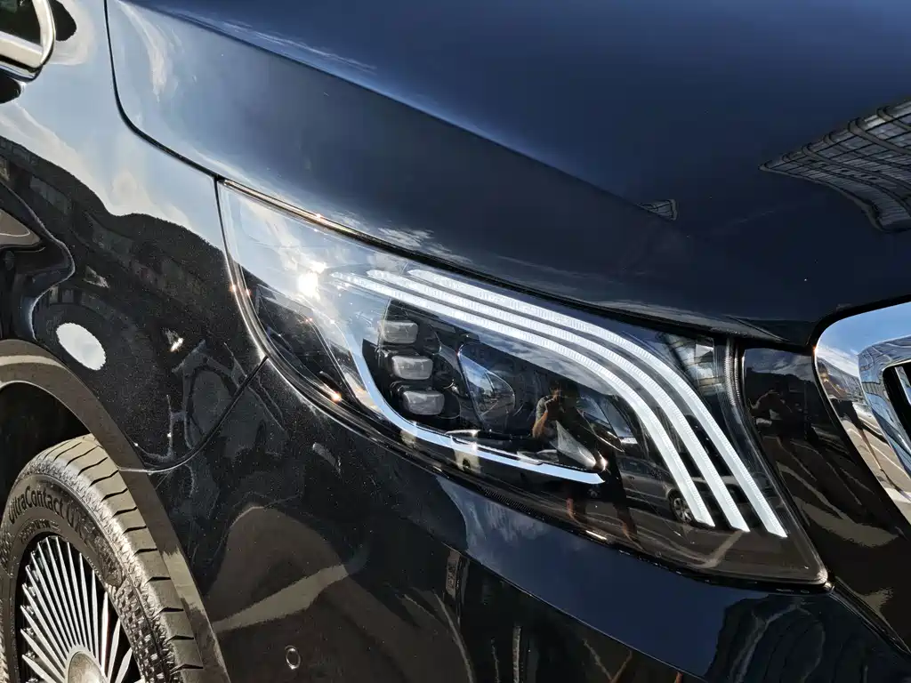 Mercedes-Benz Vito — миниатюра 7