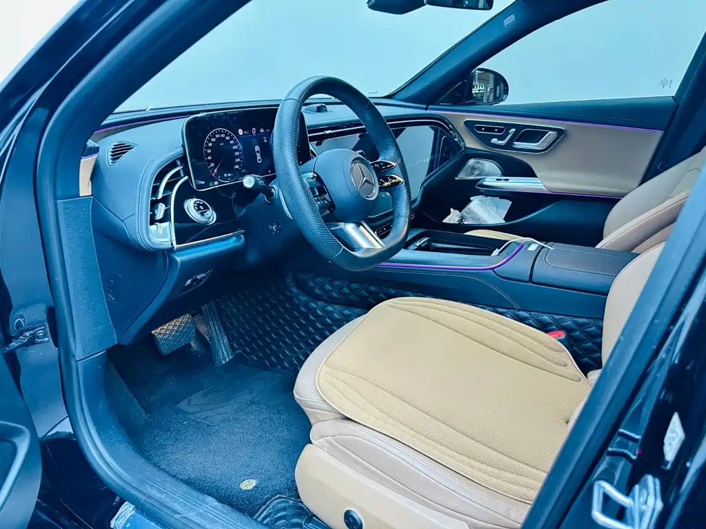 Mercedes-Benz E-Class — миниатюра 6