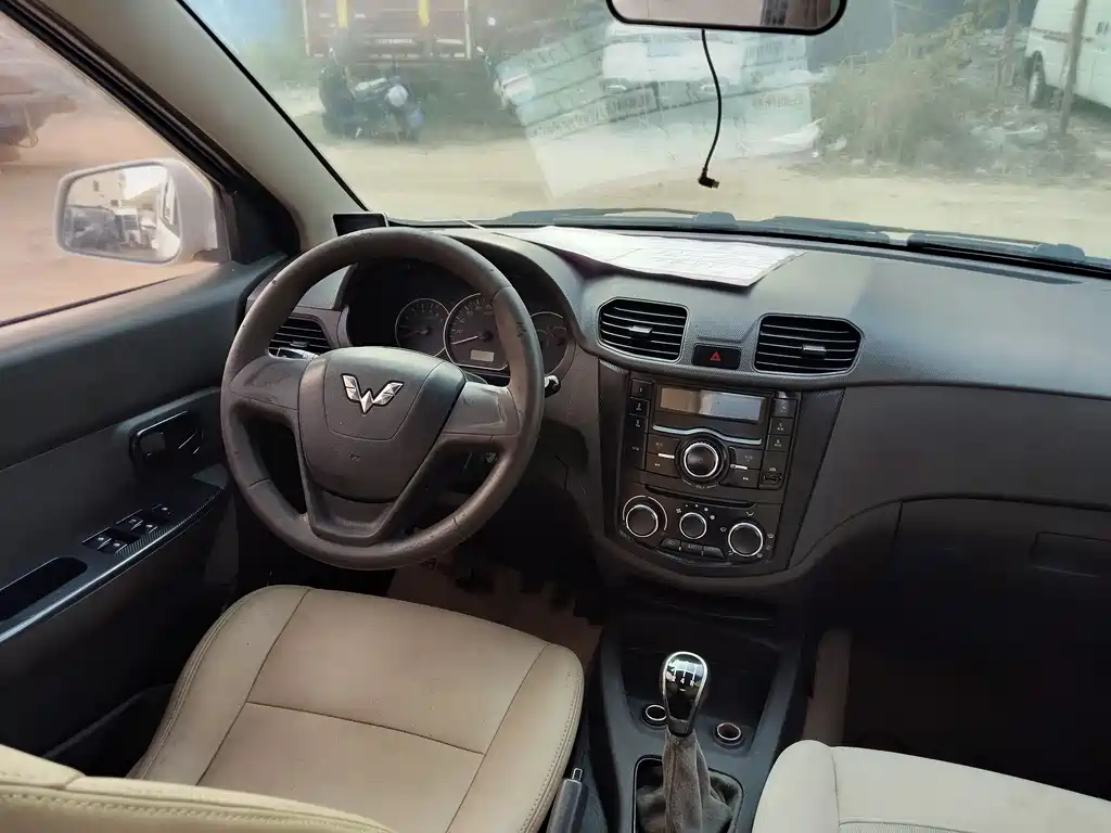 WULING WULING HONGGUANG