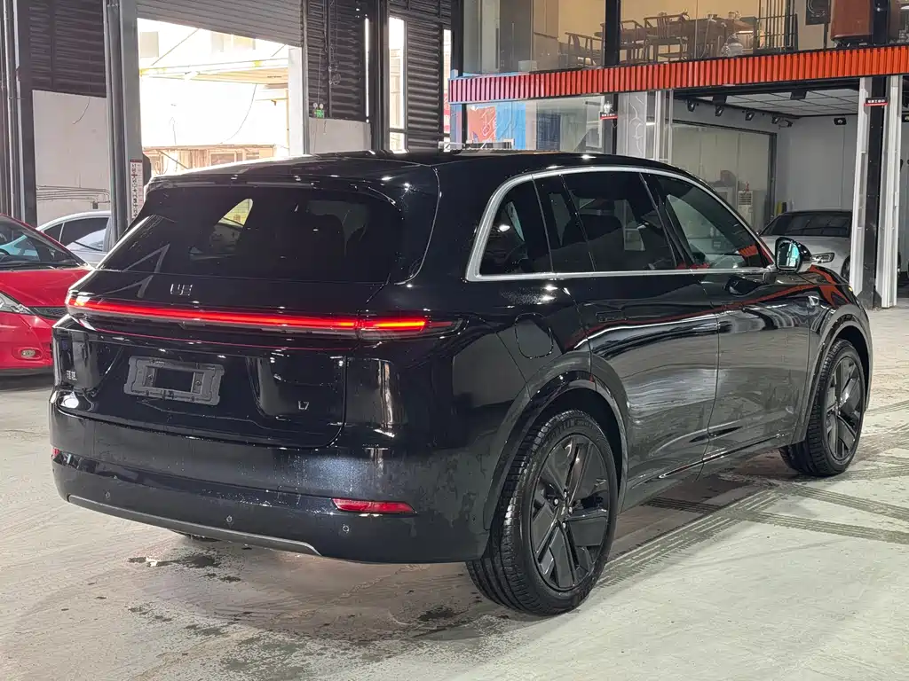 Li Auto IDEAL L7