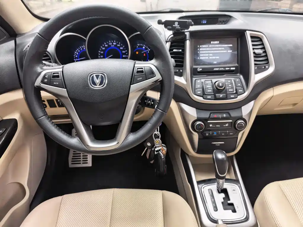 Changan Eado — миниатюра 7
