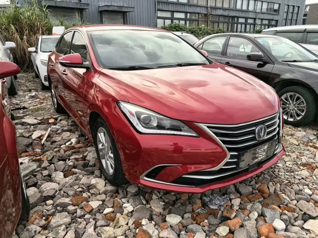 Changan Eado — миниатюра 4