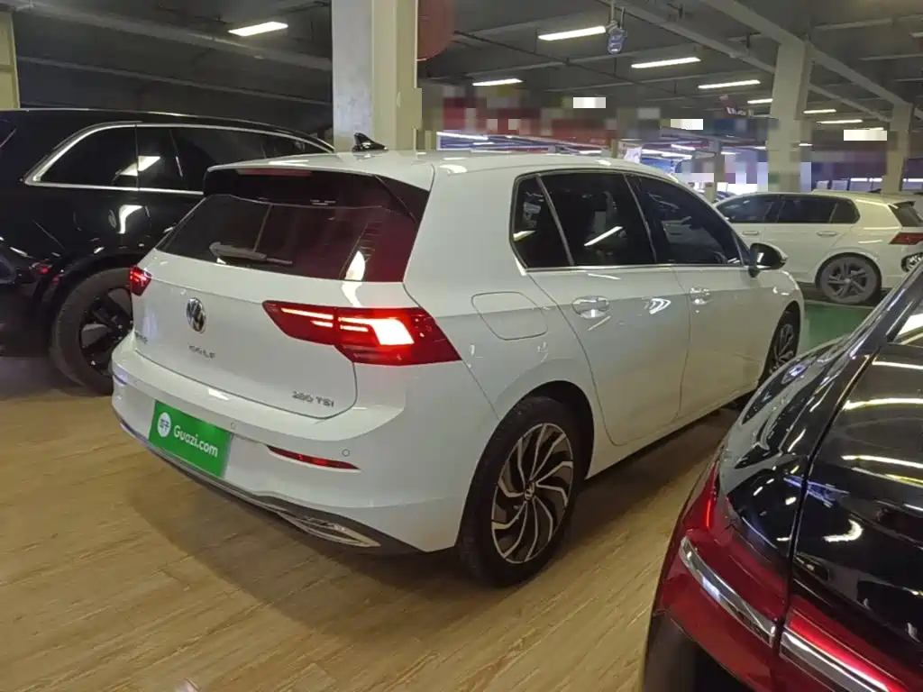 Volkswagen Golf — миниатюра 7
