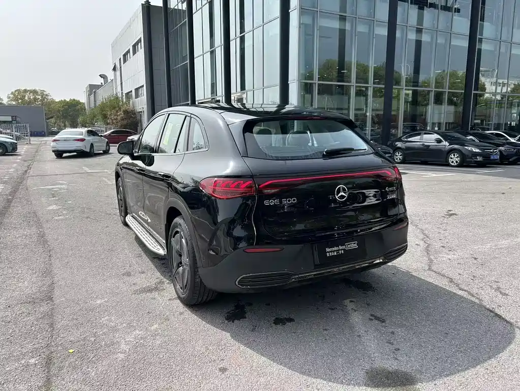 Mercedes-Benz EQE SUV 2023 500 4MATIC