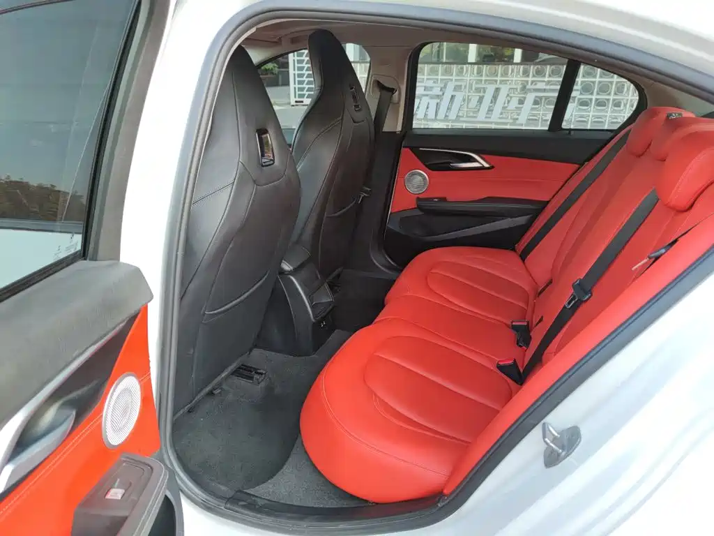 BMW 1 Series — миниатюра 6