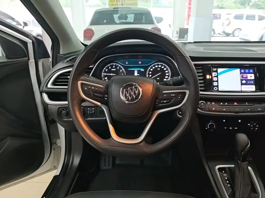 Buick Excelle — миниатюра 11