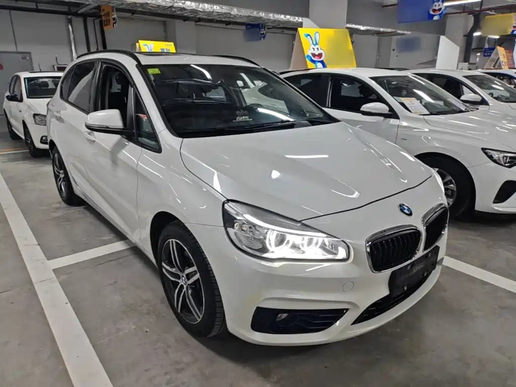 BMW 2 Series Active Tourer (Import) — миниатюра 4