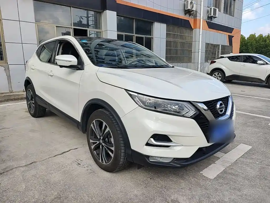 Nissan Qashqai — миниатюра 4