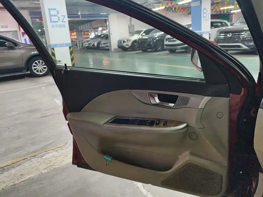 Buick Excelle — миниатюра 7