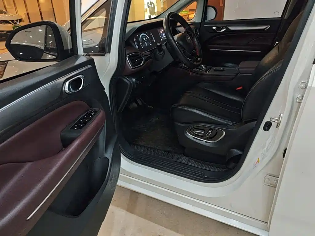 GAC Motor Trumpchi M6 — миниатюра 19