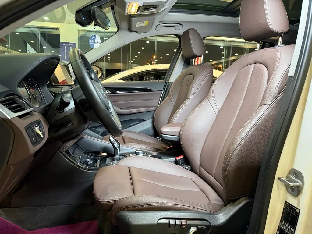 BMW X1 — миниатюра 9