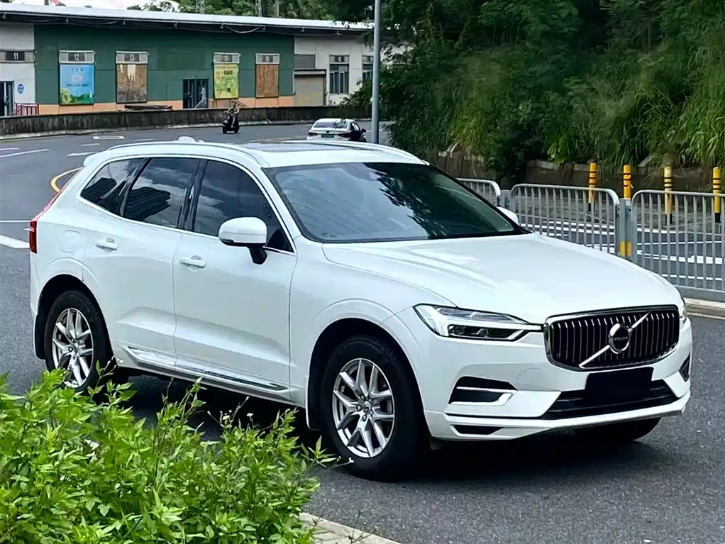 Volvo XC60 2021 T5 Luxury