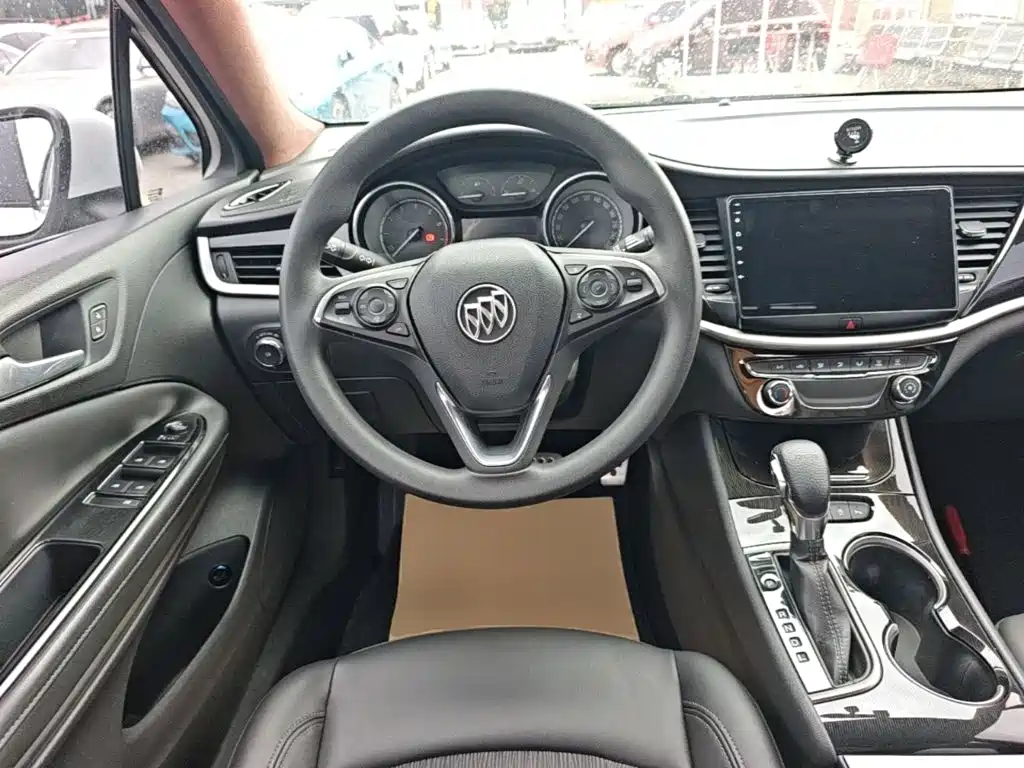 Buick Verano — миниатюра 11