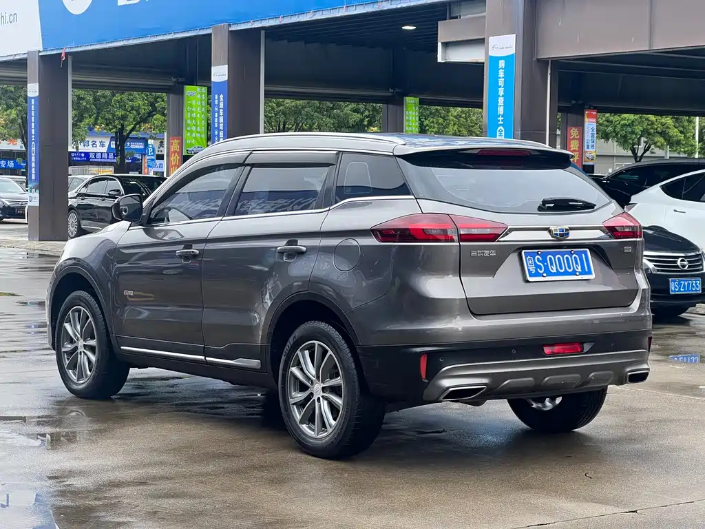 Geely Boyue — миниатюра 7