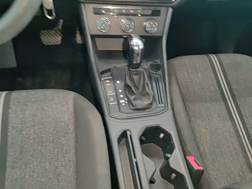 Volkswagen Lavida — миниатюра 14