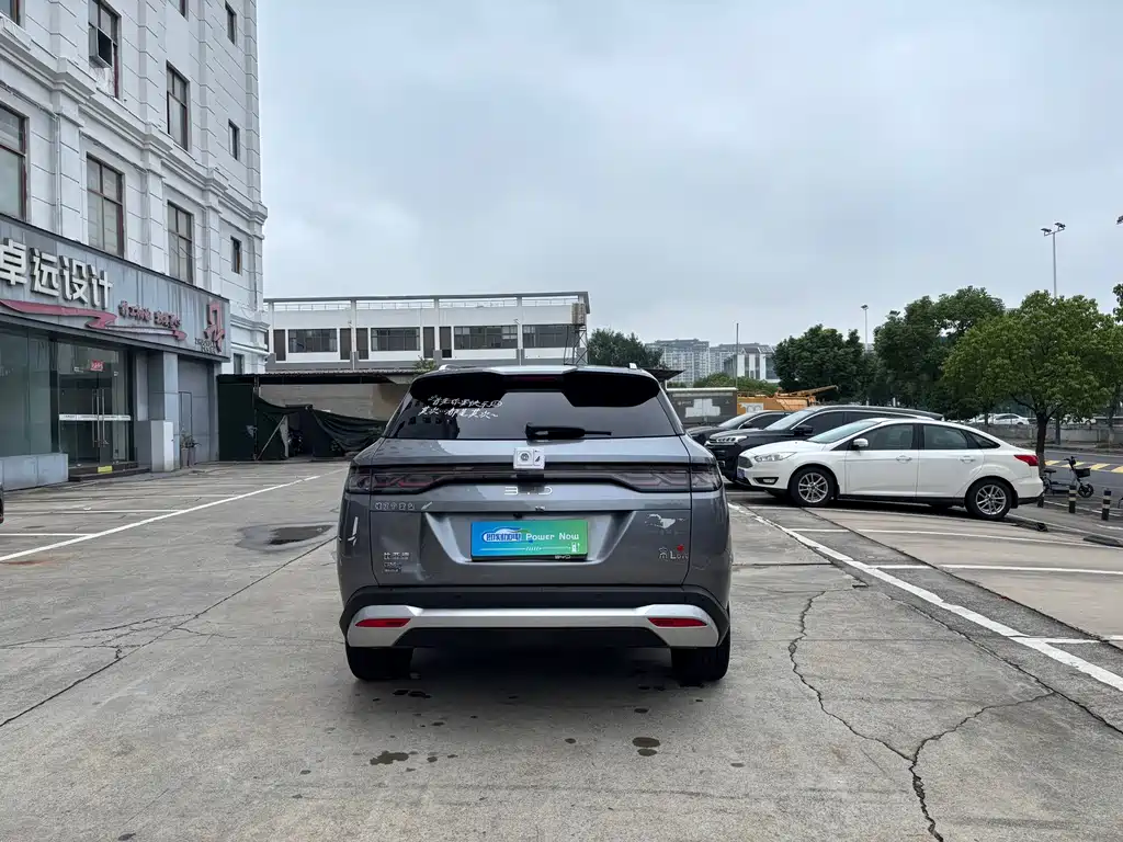 BYD L DM-i — миниатюра 6
