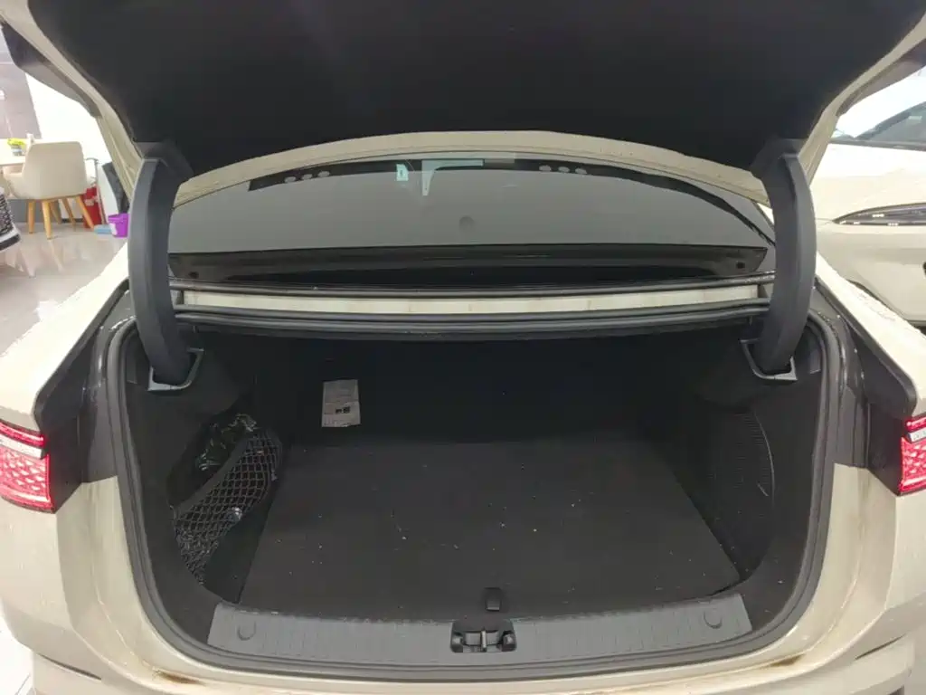 BYD Seal 07 DM-i — миниатюра 19