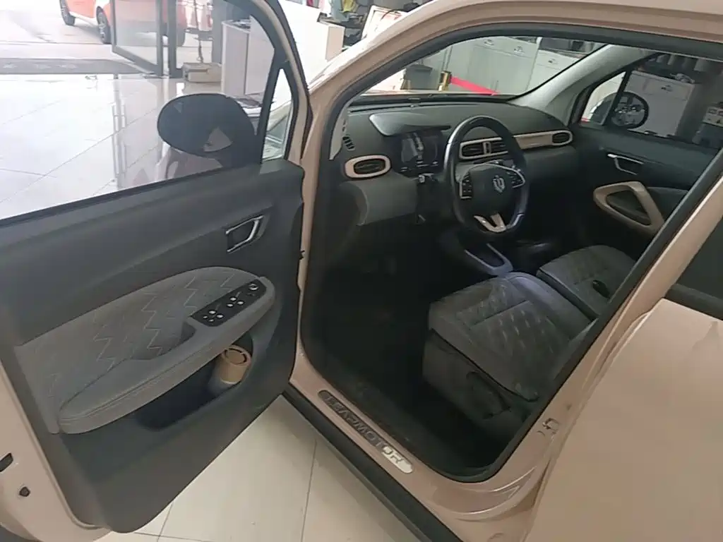 Leapmotor Leapmotor T03 — миниатюра 16