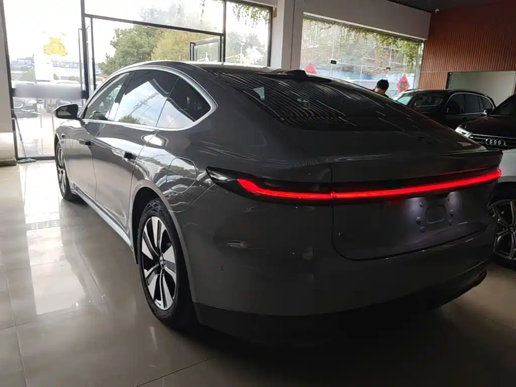 NIO ET7 — миниатюра 5