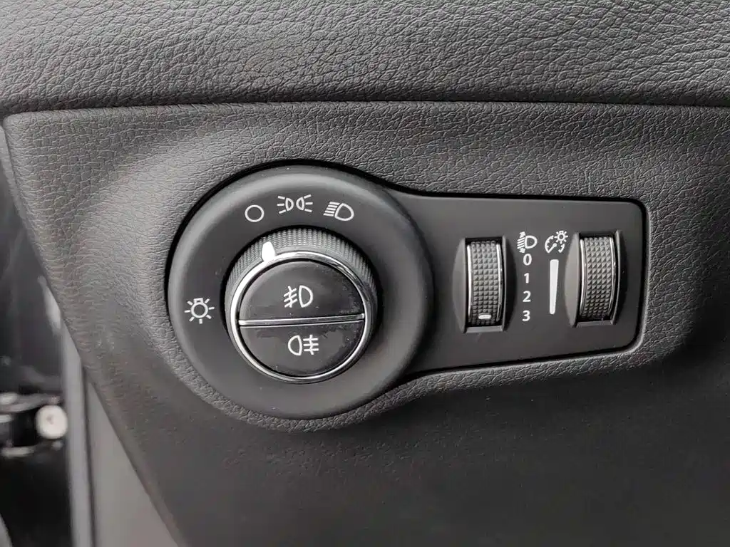 Jeep Compass — миниатюра 21