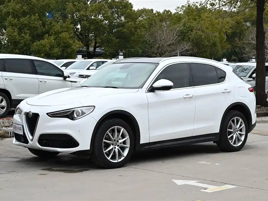 ALFA ROMEO STELVIO