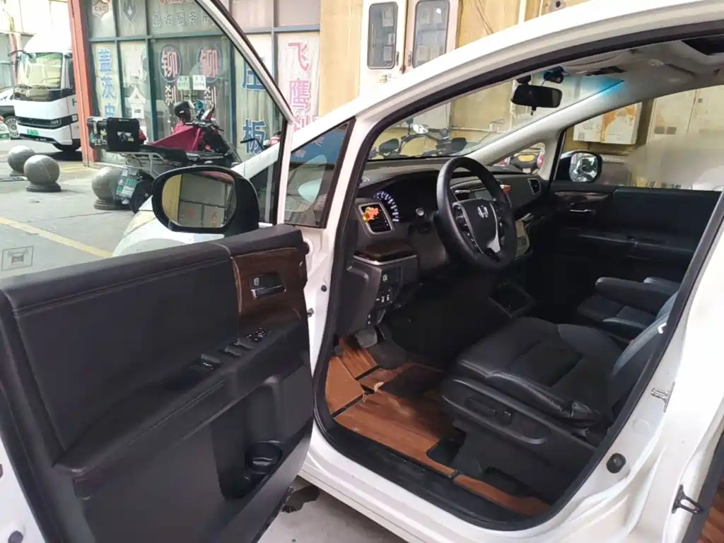 Honda Odyssey — миниатюра 16