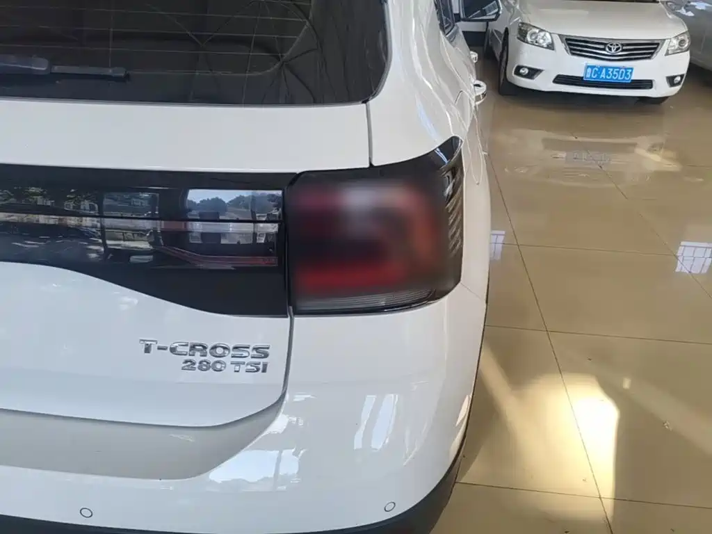 Volkswagen T-Cross — миниатюра 8