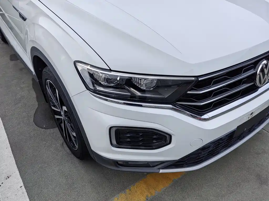 VOLKSWAGEN T ROC EXPLORING SONGS