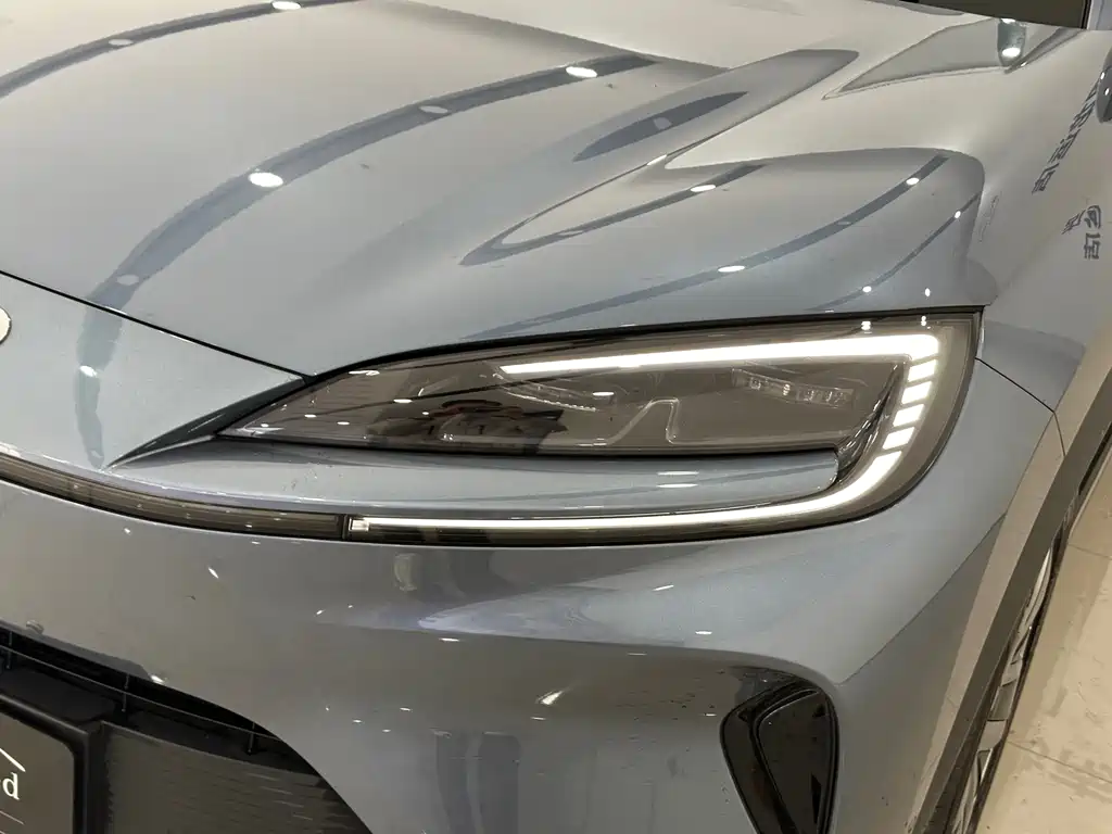 BYD SEA LION 07 DM I