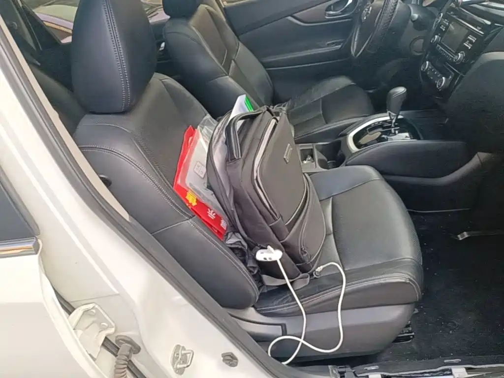 Nissan X-Trail — миниатюра 25