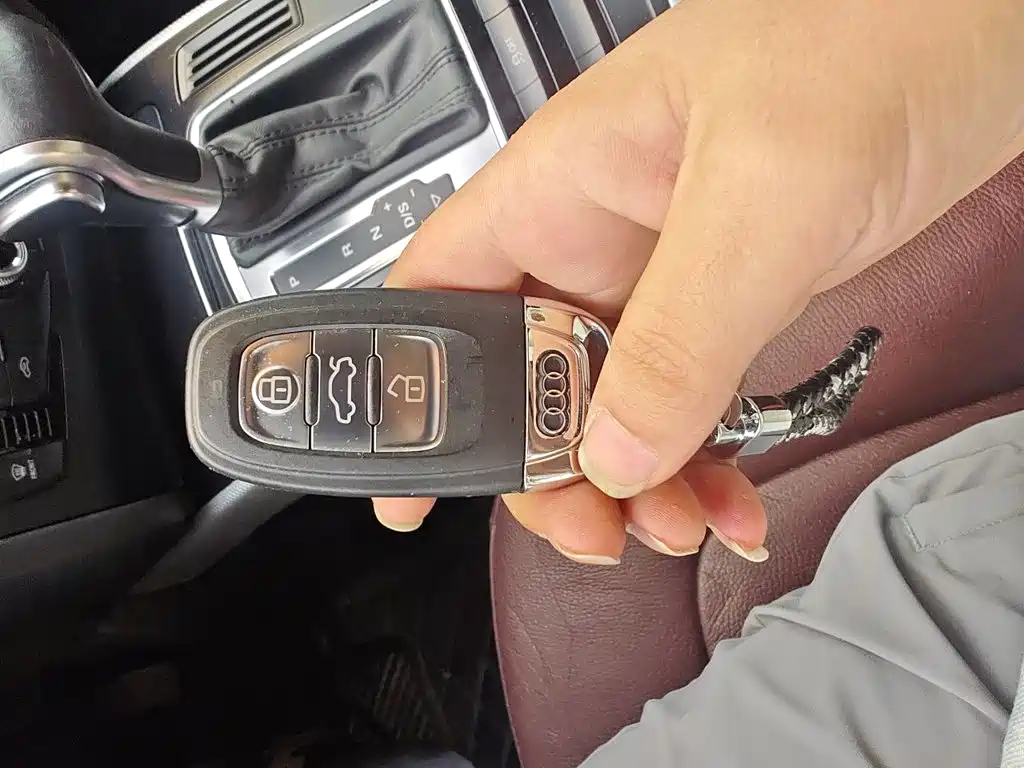 Audi A4L — миниатюра 12