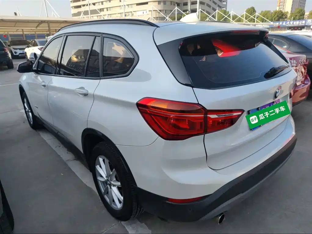 BMW X1 2016 sDrive18Li Fashion