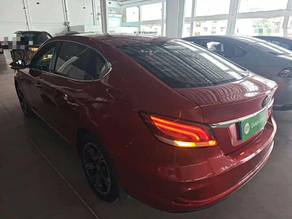 MG MG6 — миниатюра 5