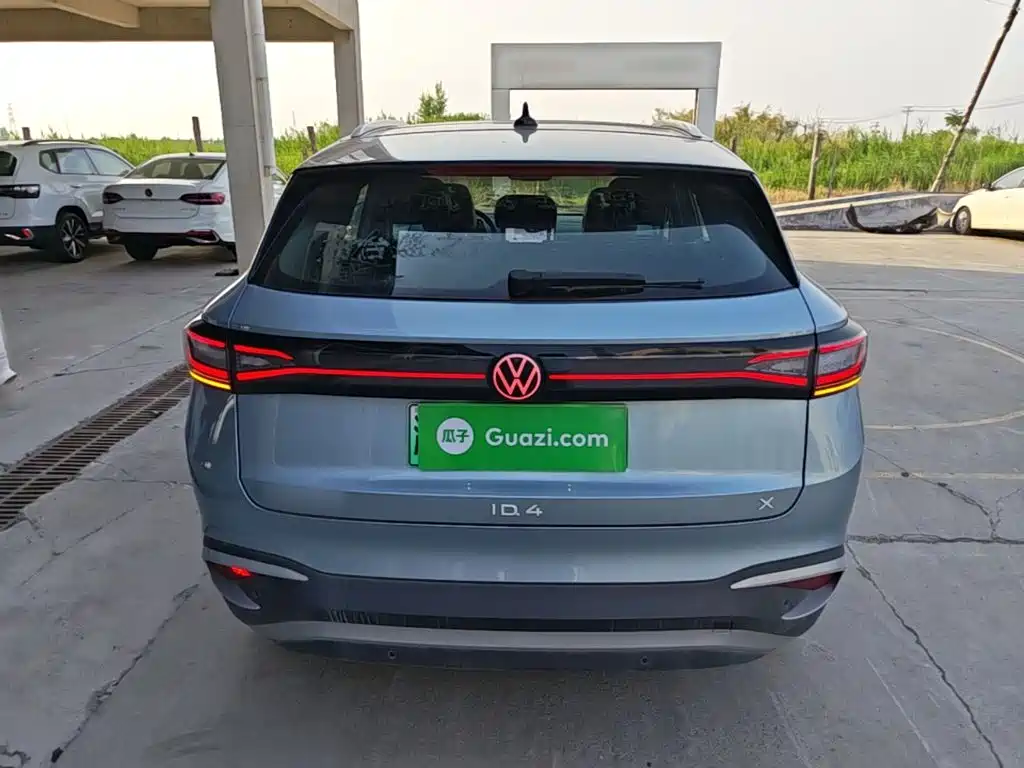Volkswagen ID.4 X 2025 Smart