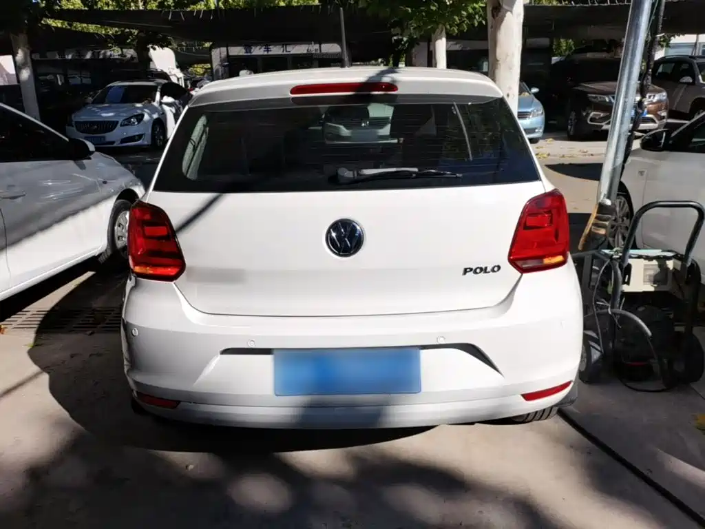 Volkswagen Polo — миниатюра 6