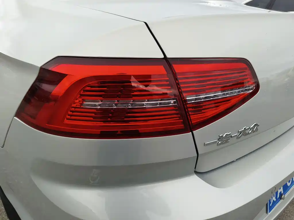Volkswagen Magotan — миниатюра 14
