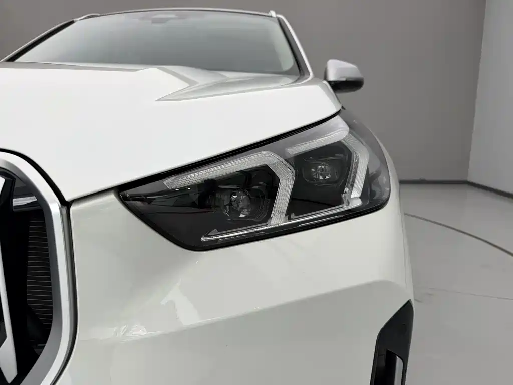 BMW X1 — миниатюра 7