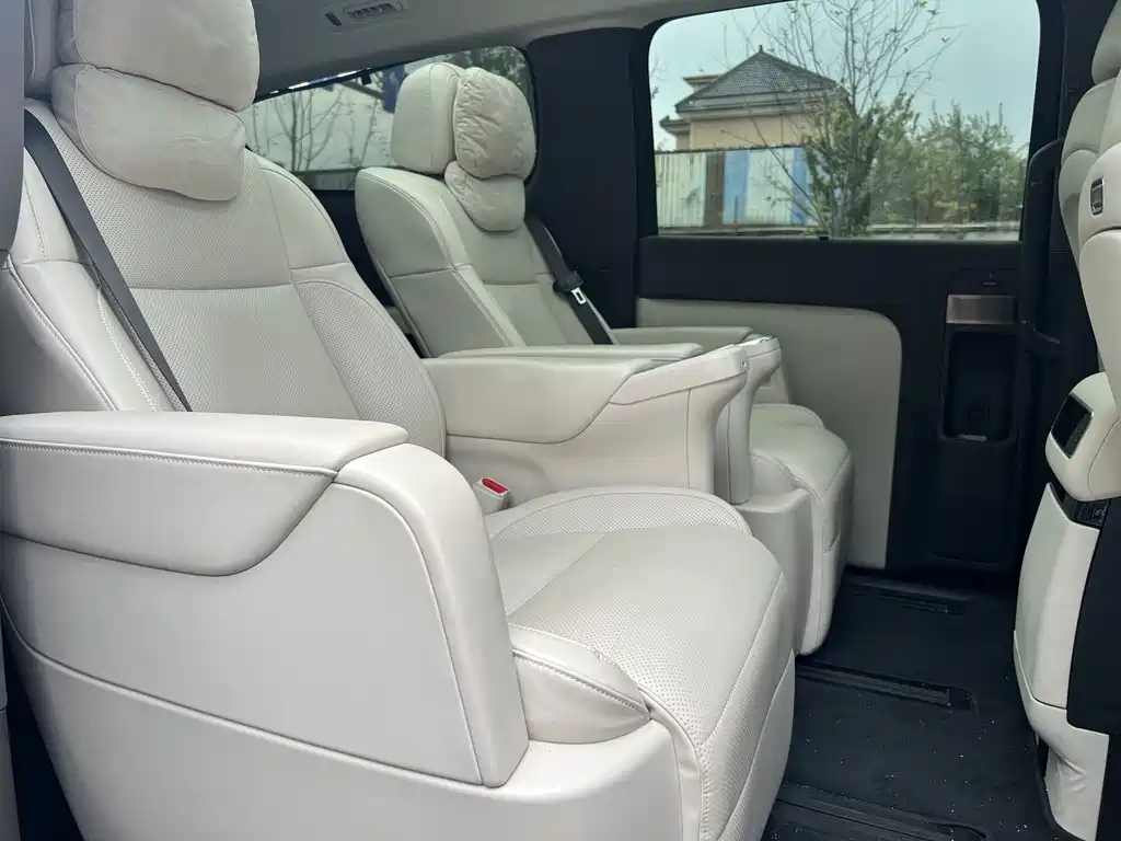 Li Auto Li MEGA — миниатюра 13
