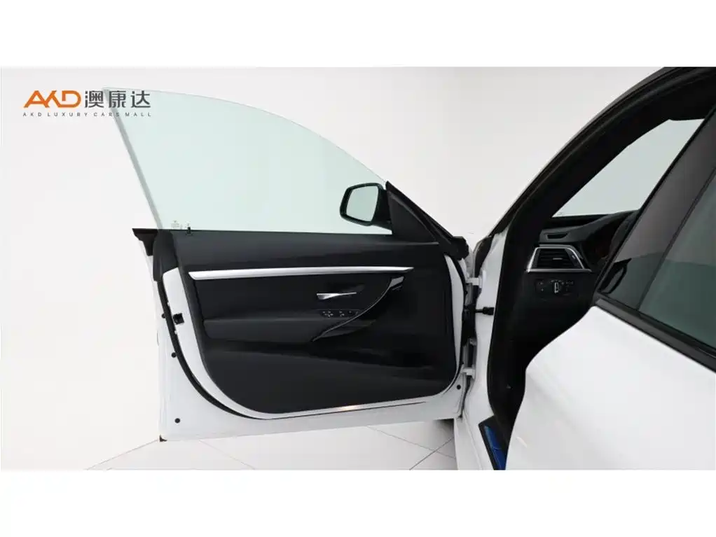 BMW 3 Series GT — миниатюра 10